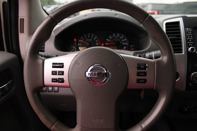 Used 2019 Nissan Frontier SV AWD/4WD image 9