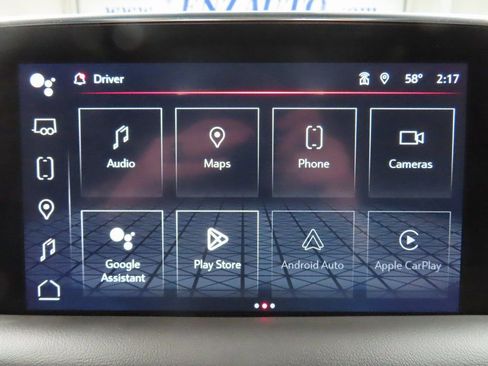 Used 2024 GMC Yukon AT4 w/ Technology Package image 24