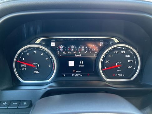 Used 2020 Chevrolet Silverado 1500 High Country w/ Technology Package AWD/4WD image 27