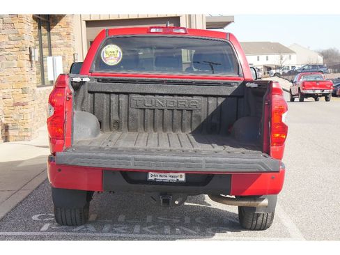 Used 2020 Toyota Tundra Platinum image 29