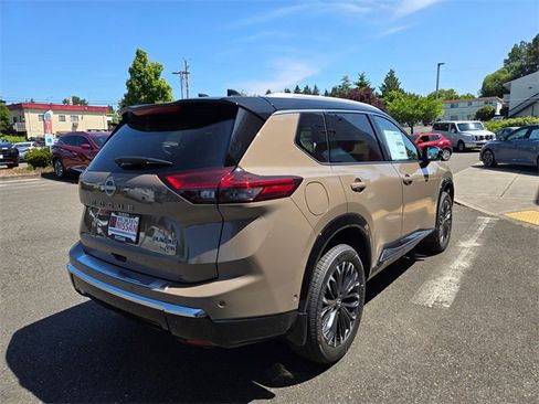 New 2025 Nissan Rogue Platinum w/ Tech Package image 6