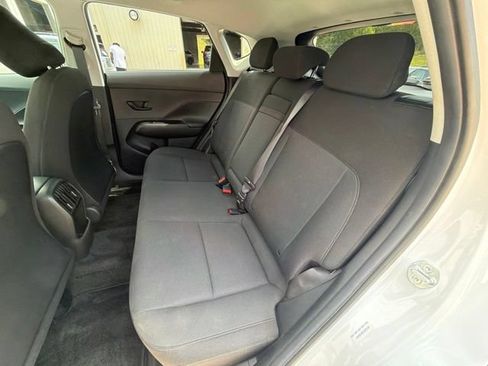 Certified 2025 Hyundai Kona SEL AWD/4WD image 13
