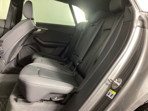 Used 2020 Audi Q8 Premium w/ Black Optic Package image 22