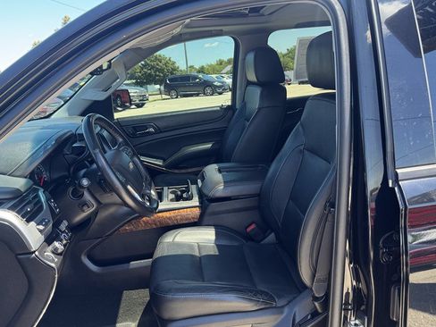 Used 2018 Chevrolet Tahoe Premier w/ RST 6.2L Performance Edition AWD/4WD image 16