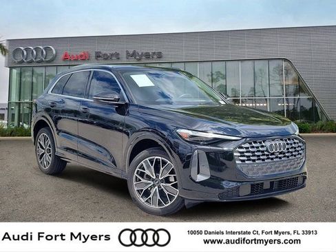 Certified 2025 Audi Q5 Premium Plus w/ Premium Plus AWD/4WD image 1
