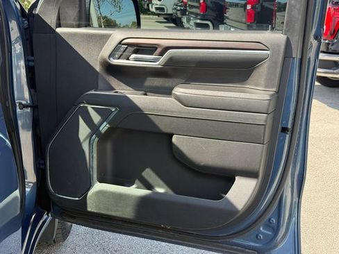Used 2024 GMC Sierra 1500 SLT RWD image 34