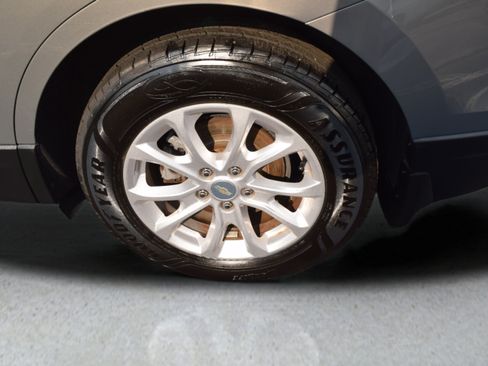 Used 2018 Chevrolet Equinox LT w/ Sun & Infotainment Package AWD/4WD image 7
