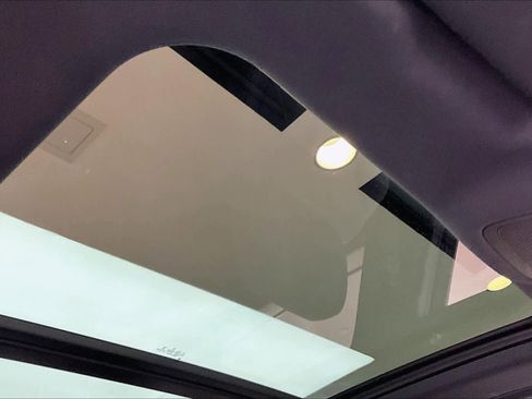 Used 2021 Audi Q3 2.0T Premium image 13