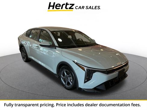 Used 2025 Kia K4 FWD image 1