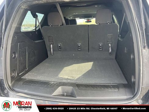 Used 2023 Chevrolet Suburban LS AWD/4WD image 11