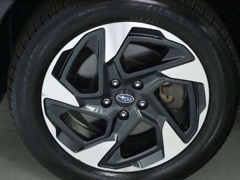 Certified 2024 Subaru Crosstrek 2.5i Limited w/ Crosstrek Mirror Package AWD/4WD image 37