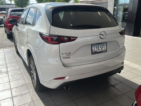 Used 2024 MAZDA CX-5 AWD 2.5 S w/ Preferred Package image 3