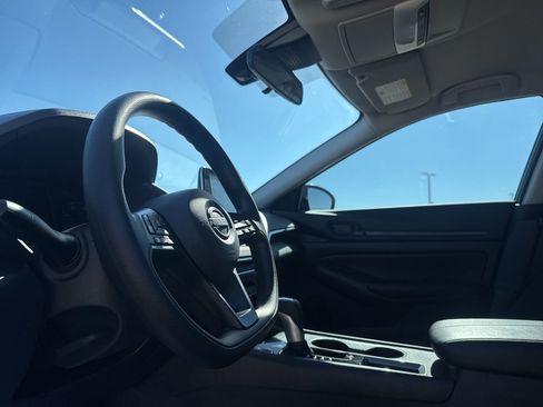 Certified 2025 Nissan Altima 2.5 S image 34