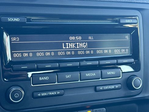 Used 2015 Volkswagen Jetta SE image 14