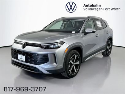 New 2025 Volkswagen Tiguan SE