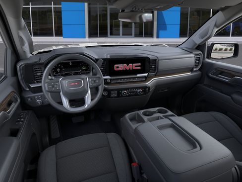 New 2026 GMC Sierra 1500 SLE w/ X31 Off-Road Package AWD/4WD image 16