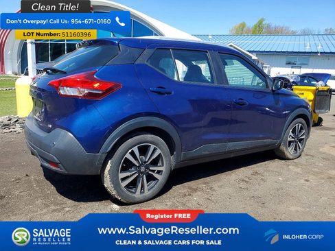 Used 2020 Nissan Kicks SV FWD image 4