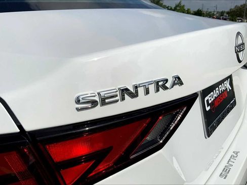 Used 2025 Nissan Sentra SV w/ All-Weather Package FWD image 15