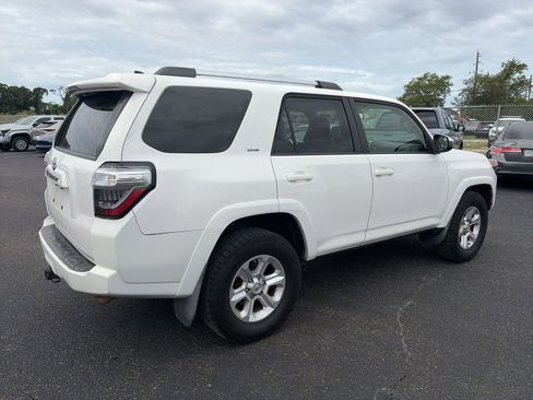 Used 2019 Toyota 4Runner SR5 RWD image 7