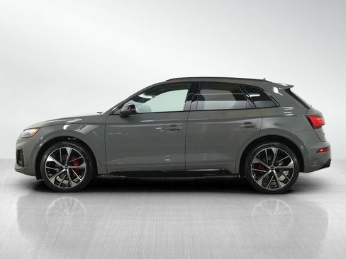 Used 2022 Audi SQ5 Prestige w/ Prestige Package AWD/4WD image 2