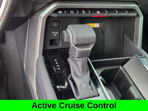 Used 2024 Toyota Sequoia Platinum image 17