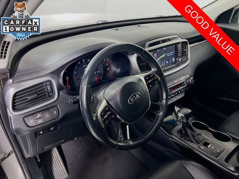 Used 2019 Kia Sorento EX w/ EX Touring Package image 9