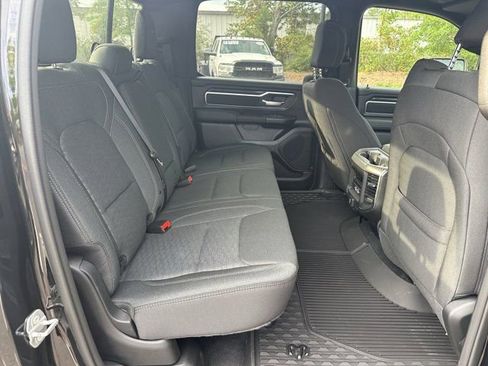 New 2026 RAM 1500 4x4 Crew Cab image 10