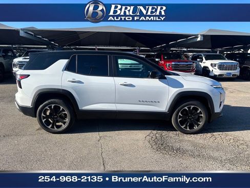 New 2026 Chevrolet Equinox LT w/ Convenience Package II image 4