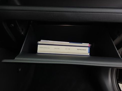 Used 2025 Hyundai Kona SE FWD image 20