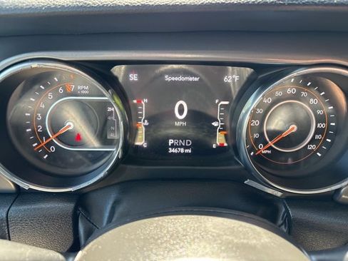 Used 2022 Jeep Wrangler Unlimited Sport AWD/4WD image 39