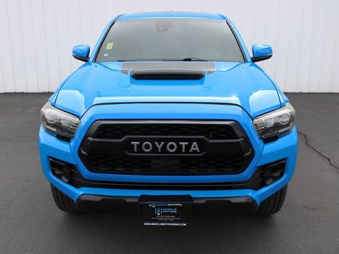 Used 2019 Toyota Tacoma TRD Pro AWD/4WD image 16