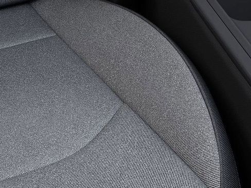 New 2025 Kia K4 LXS image 32