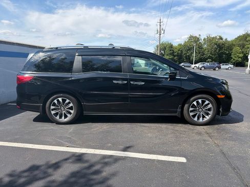 Certified 2024 Honda Odyssey EX-L image 6