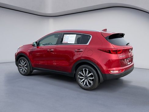Used 2018 Kia Sportage EX w/ EX Sport Appearance Package image 3