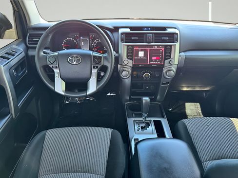 Used 2022 Toyota 4Runner SR5 RWD image 5