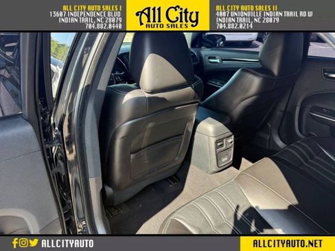 Used 2020 Chrysler 300 S RWD image 18