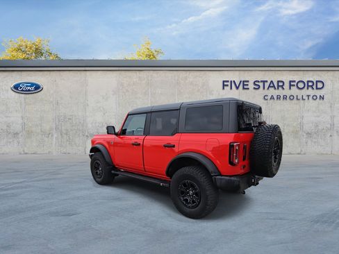 Certified 2022 Ford Bronco Wildtrak image 6