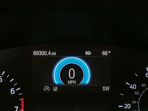 Used 2021 Ford Escape SE w/ SE Sport Appearance Package AWD/4WD image 39