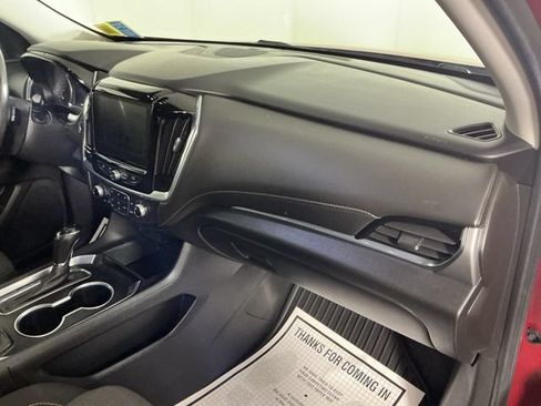 Used 2019 Chevrolet Traverse LT AWD/4WD image 23