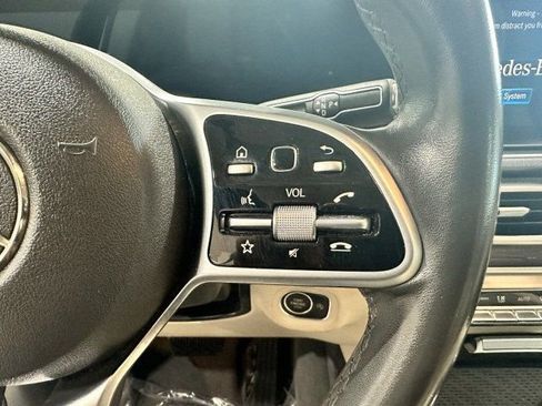 Used 2020 Mercedes-Benz GLE 350 4MATIC w/ Premium Package image 14