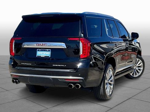Used 2021 GMC Yukon Denali w/ Denali Premium Package image 13