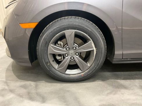 Used 2022 Honda Odyssey EX image 6