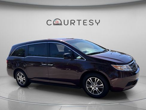 Used 2011 Honda Odyssey EX image 7