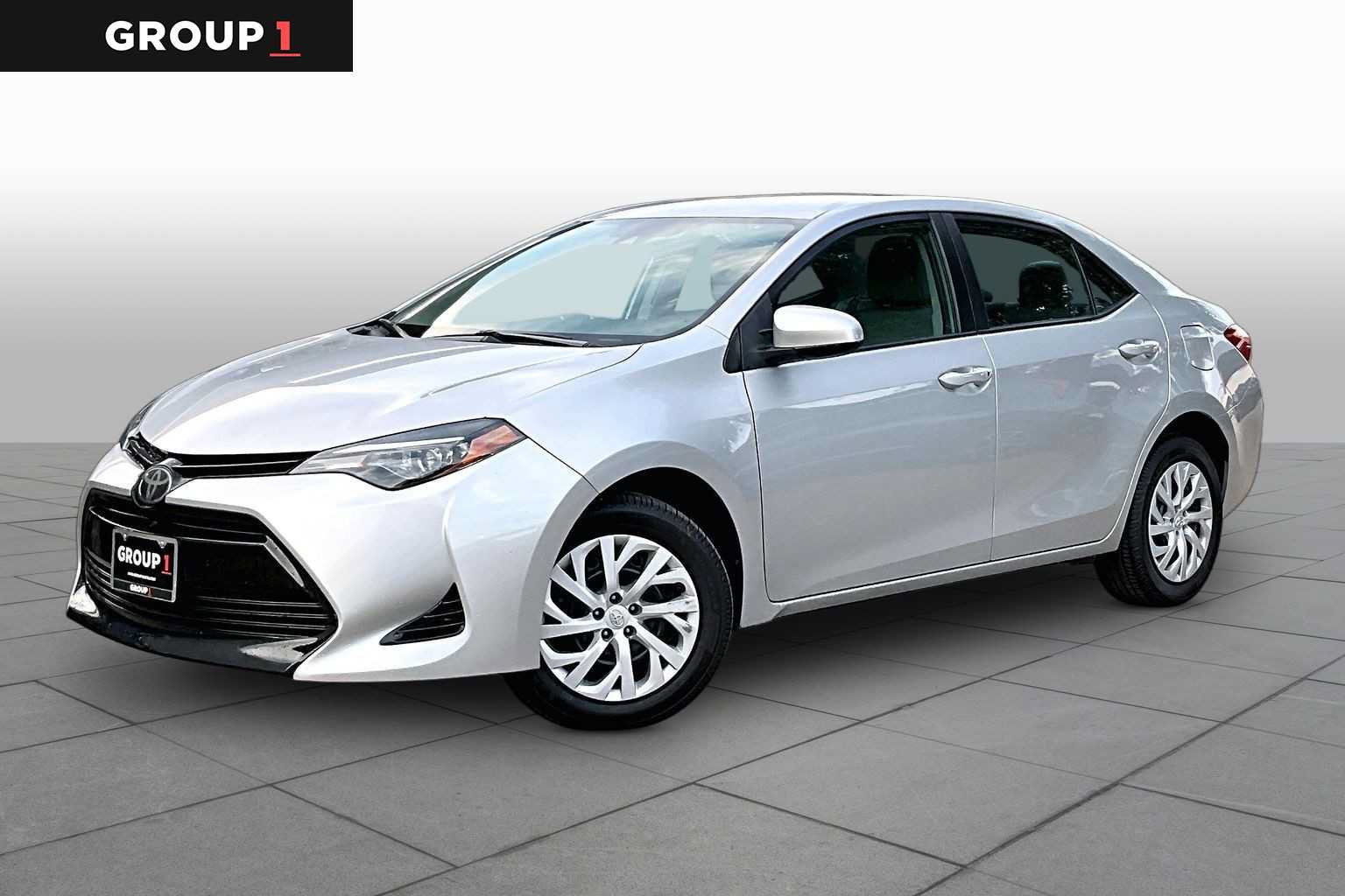 Used 2018 Toyota Corolla LE FWD image 1
