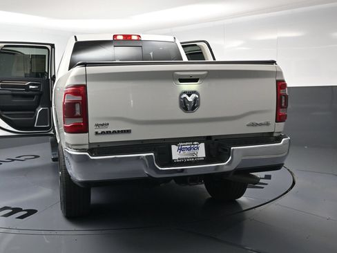 Used 2024 RAM 2500 Laramie AWD/4WD image 26