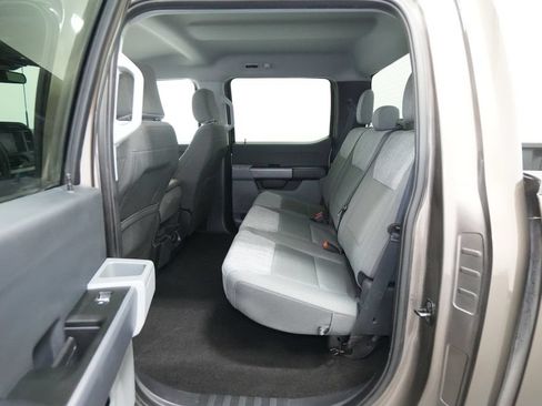 Used 2022 Ford F150 XLT AWD/4WD image 18