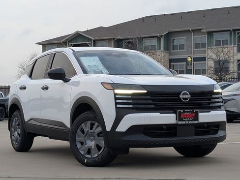 New 2026 Nissan Kicks S FWD image 2