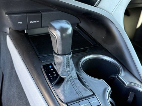 Certified 2023 Toyota Camry SE image 24