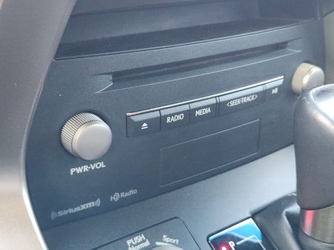 Used 2018 Lexus NX 300h AWD image 26