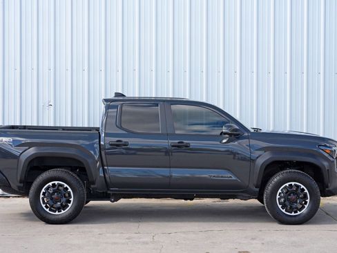 Used 2024 Toyota Tacoma TRD Off-Road w/ TRD Off Road Upgrade Package AWD/4WD image 55